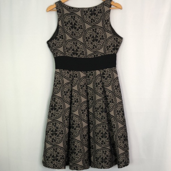 Eva Franco Brocade Fit N Flare Wool Dress Gray & Black Size 10 - Picture 7 of 13